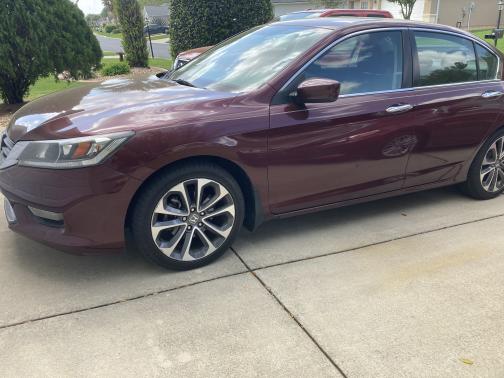 Photo 1 of 1 of 2015 Honda Accord Sport